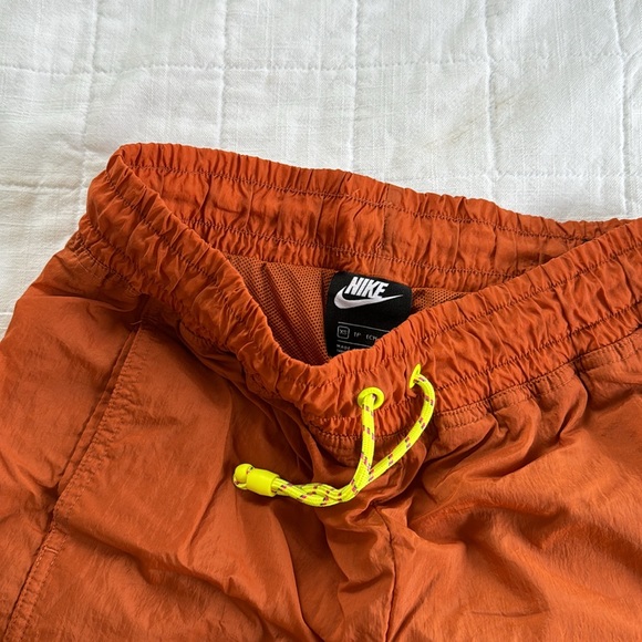 Nike Orange Nylon Track Pants - Picture 3 of 3